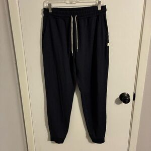 Vuori Men's Dark Gray Joggers